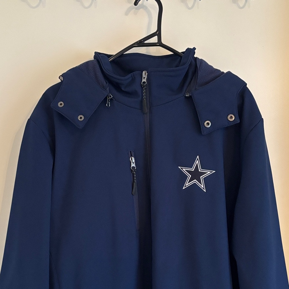 NFL Cowboys Navy Blue Hooded Jacket with Star Logo